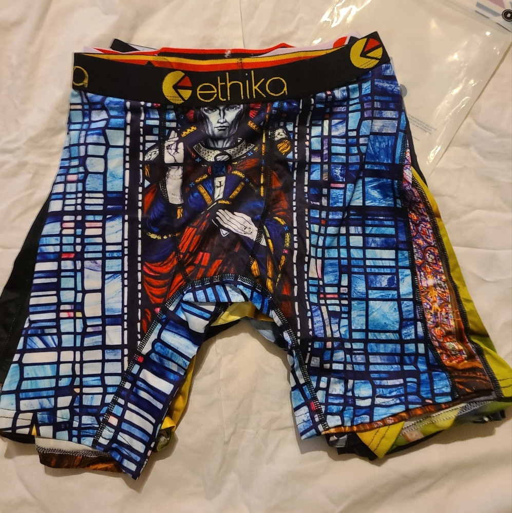 LOT 11 pair new ETHIKA men's small underwear